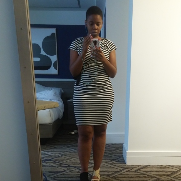 Striped Dress with Side Bow - Picture 3 of 5